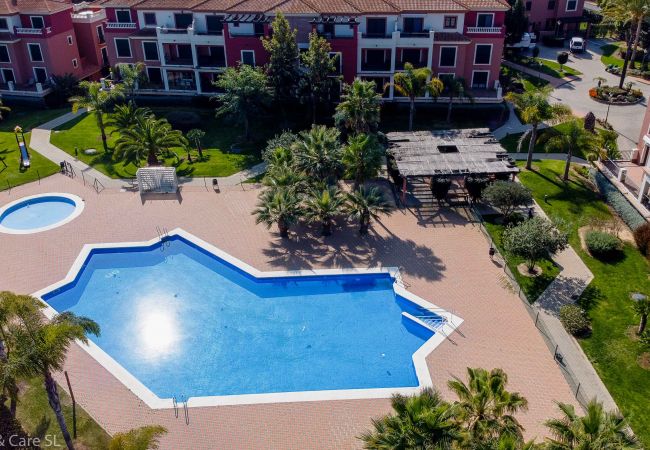 Apartamento en Isla Canela - BEA01 Modern Spacious Apartment