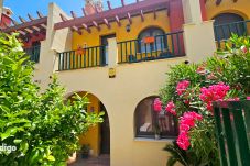 Casa en Ayamonte - ANN01 South-Facing Townhouse, Direct Pool & Garden