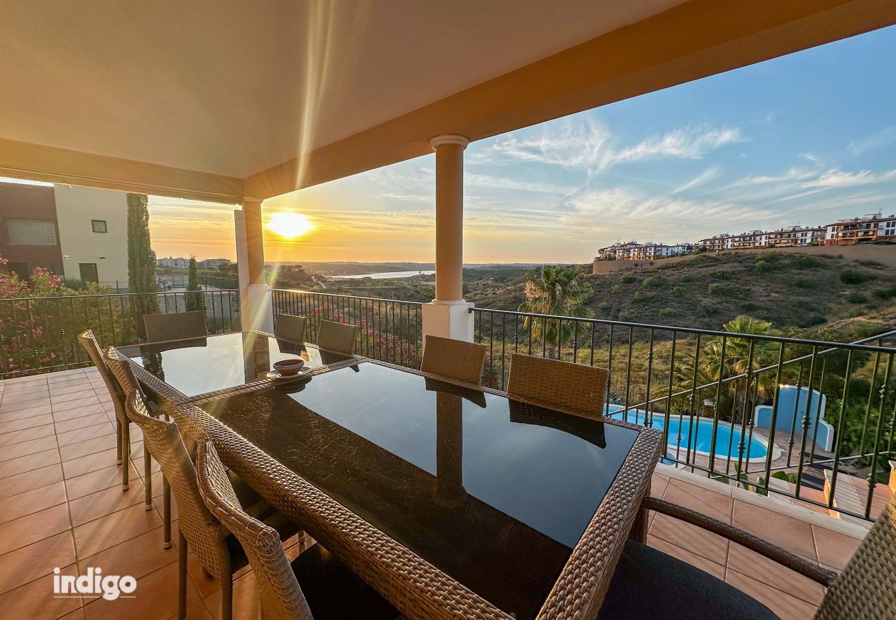Villa en Ayamonte - Villa Nosredna 5 Bedroom & Pool LES01 Villa en Ayamonte - Villa Nosredna 5 Bedroom & Pool LES01
