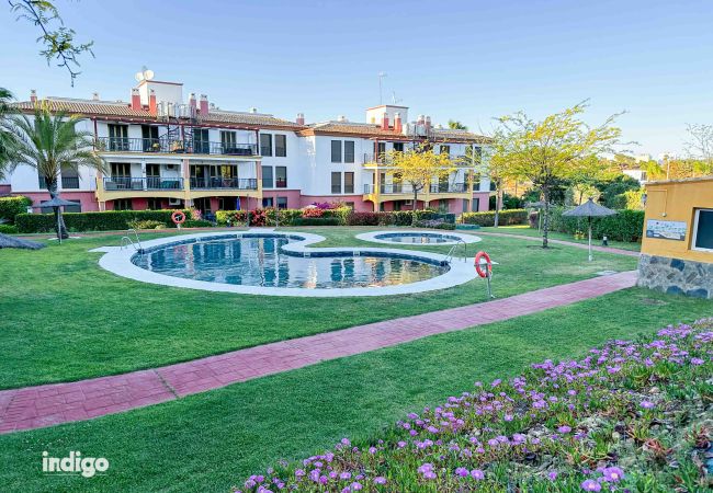 Apartamento em Ayamonte - CAP01 Con jardín y acceso a la piscina. Apartamento em Ayamonte - CAP01 Con jardín y acceso a la piscina.