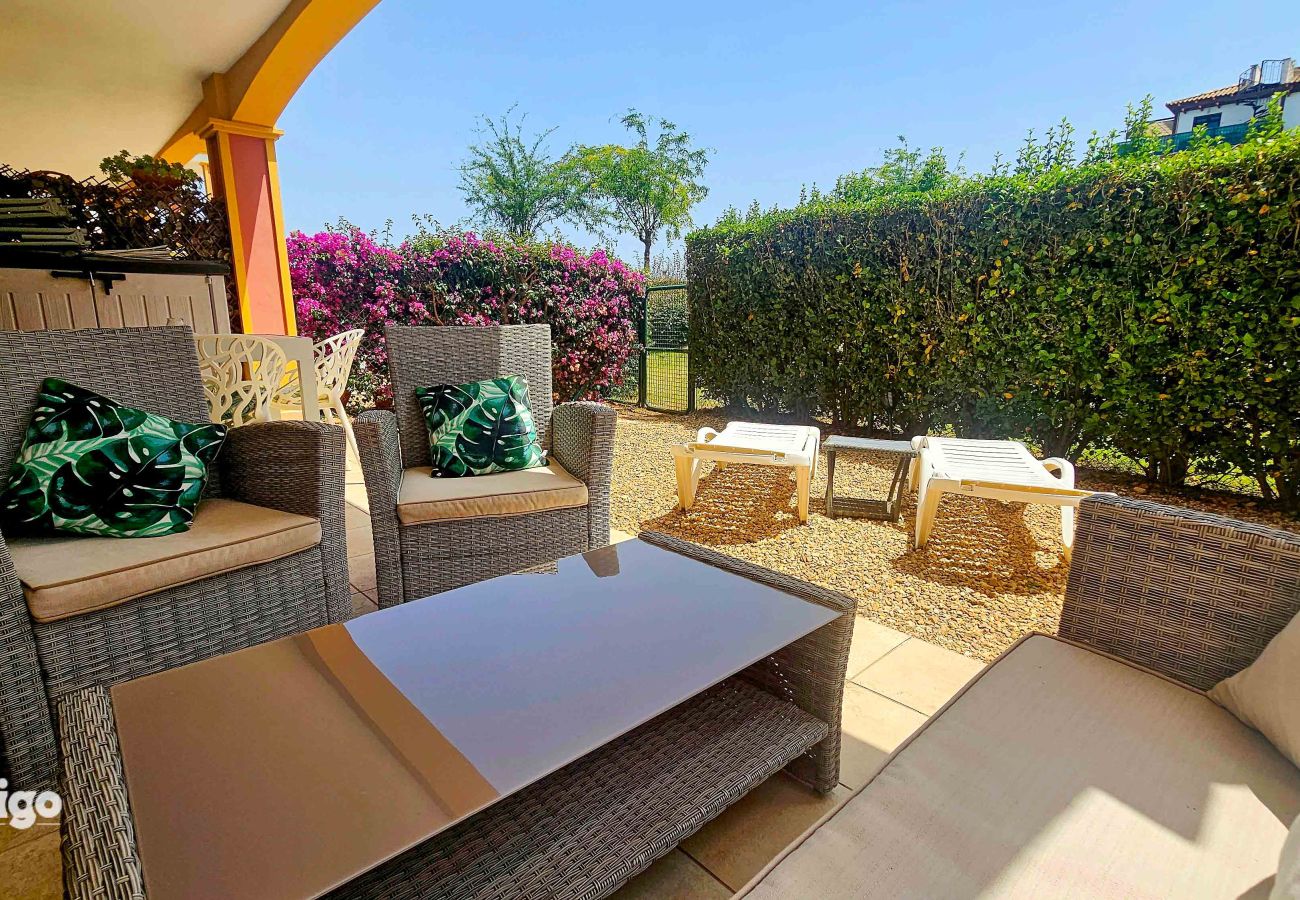 Apartamento em Ayamonte - CAP01 Con jardín y acceso a la piscina. Apartamento em Ayamonte - CAP01 Con jardín y acceso a la piscina.