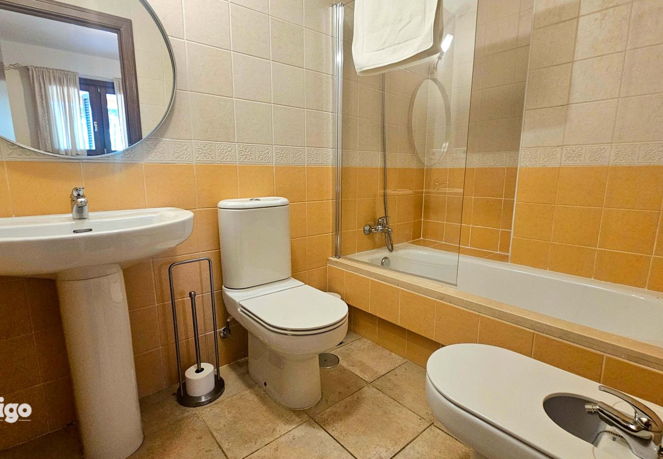 Apartamento em Ayamonte - CAP01 Con jardín y acceso a la piscina. Apartamento em Ayamonte - CAP01 Con jardín y acceso a la piscina.