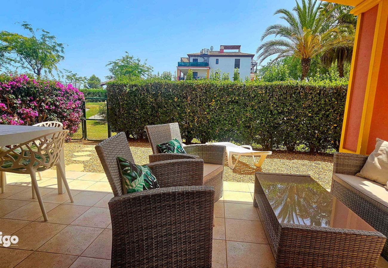 Apartamento em Ayamonte - CAP01 Con jardín y acceso a la piscina. Apartamento em Ayamonte - CAP01 Con jardín y acceso a la piscina.