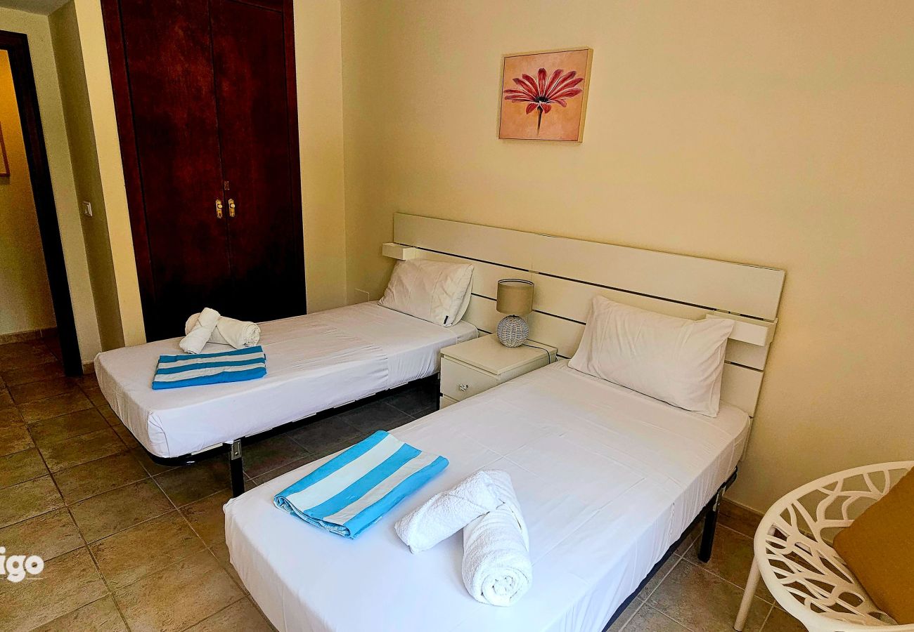 Apartamento em Ayamonte - CAP01 Con jardín y acceso a la piscina. Apartamento em Ayamonte - CAP01 Con jardín y acceso a la piscina.