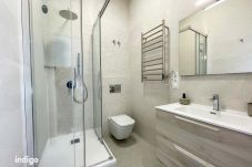 Quarto em Ayamonte - DAV003 - Niña Beautiful Modern Suite within the ce