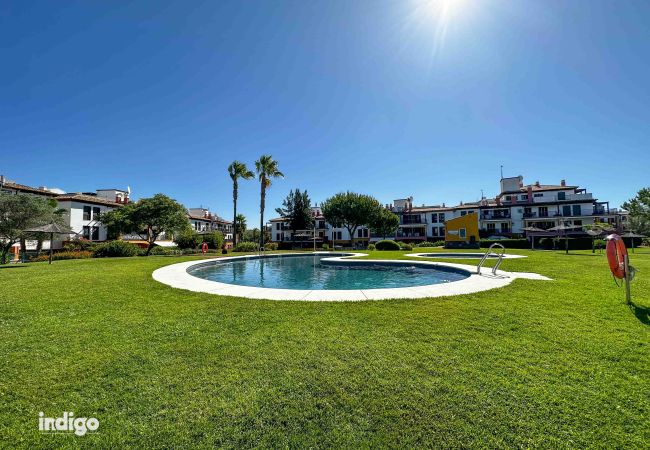 Apartamento em Ayamonte - Bright Apartment with Pool Views MOR01