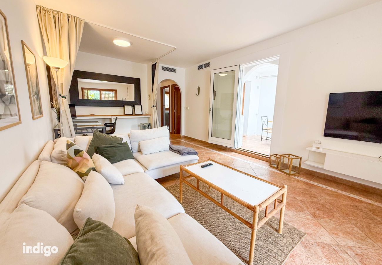 Casa em Ayamonte - Modern Family Townhouse • Pool Access • CAM01