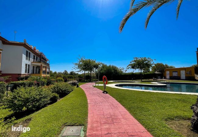 Apartment in Ayamonte - CAP01 Con jardín y acceso a la piscina. Apartment in Ayamonte - CAP01 Con jardín y acceso a la piscina.