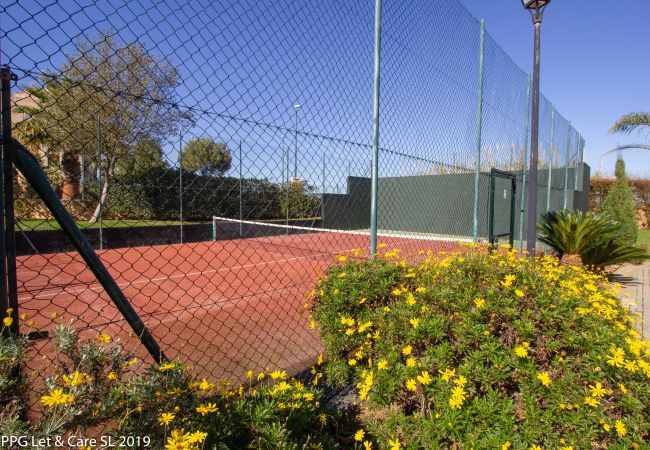 Apartment in Isla Canela - DUF02 Sea Facing Beach Front Apartment Apartment in Isla Canela - DUF02 Sea Facing Beach Front Apartment